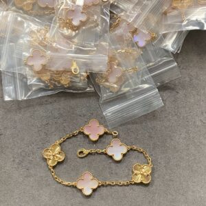 p160 Fourleaf clover pink shell laser fiveflower bracelet