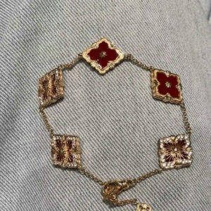 P165 V gold material matching Buccellati carnelian bracelet