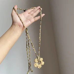 Bloggers same golden hibiscus flower pendant necklace womens niche design handknitted rope long sweater chain accessories trendy