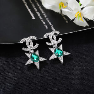 P45 23 New Color Diamond Earrings New Earrings MustHave Decorative Beauty Original Consistent Brass Material Jewelry