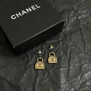 p75 Medieval EarringsThe styles of our brand really need no introductionEvery style is super beautiful exquisite and generous and very elegant