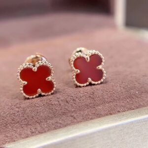 p120 Van Cleef  Arpels VCA fourleaf cloverRed means goodLittle gift Vca small fourleaf clover love earrings