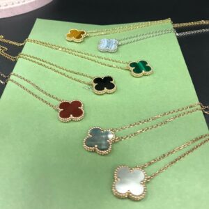 p120 Purchase Levelvan eef  arpels fourleaf clover necklaceThe classic and timeless style is your first choice for daily matchingRemark color when ordering