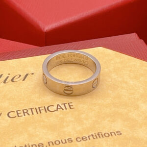 P40KJ007Size No 6 No 7 No 8Cartie latest modelsilver glossy ring consistent ZP brass material very photogenic The design is very special and worth buyingHighend handmade workshop series