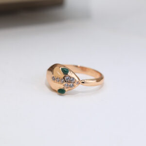 P58 Bvlgari Snake Ring925048Fashionable and luxurious high craftsmanship high quality brand jewelry Grid design on the back 18K electroplating subgold material code number 678