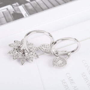 185 203903 We produce Lotus ring ZP267 000 Look for the only ZP development company that truly purchases jewelry You can customize real gold and real diamonds We only make the right version of ZP real gold products Pk all kinds of gold products on the market Large quantity please consult FuLotus ring The lotus flower is a symbol of beauty purity and commitment which inspired us to create a series of dazzling and harmonious jewelry works The works use different diamond inlay methods to fully demonstrate the familys exquisite highend jewelry craftsmanship Being polluted but not stained washing the clear ripples without being evilThe virtue of being straight in the middle and not spreading or branchingThe fragrance is clear from afar the gentleness of the pavilion and pure plantsThe coldness that can be seen from a distance but not played withThe lotus symbolizes beauty purity and the realization of dreams Taking the lotus as the theme we create a jewelry series that is both harmonious and brilliant Allover 925 sterling silver doublelayer superimposed design of lotus flower handset diamonds plus doublelayer superimposed dislocation very complex craftsmanship jewelry styles really test the technology of a factory The more complex the craftsmanship the more skillful it is of a factory Only the cooperation of very powerful factories can produce such exquisite jewelry It is not something you can produce just by knowing it You must have the cooperation of professional masters to produce such perfect things Two ways to wear it One is that it can be worn together as a ring the other is that it can be worn on two fingers after being separated It is very beautiful whether worn alone or separately look at the details