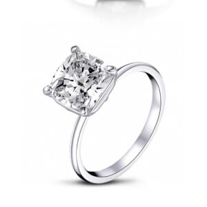 Tiffany FourProng Square Diamond Ring uses diamond cutting technology to cut artificial diamonds You must go in and feel the charm of our diamonds It will subvert your understanding of diamonds The cutting surface is invincible and the sparkle reflected by the diamonds is completely comparable to diamonds   678 size ring
